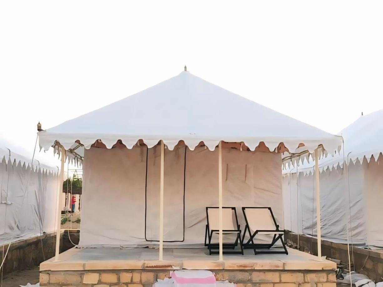 Jaisalmer Royal Desert Safari Camp Sam Room photo